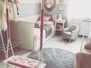 Why is Swinging so Great for Children 